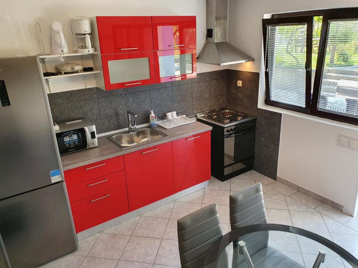 Apartments Marusic - Kristijan Lopar Exterior photo