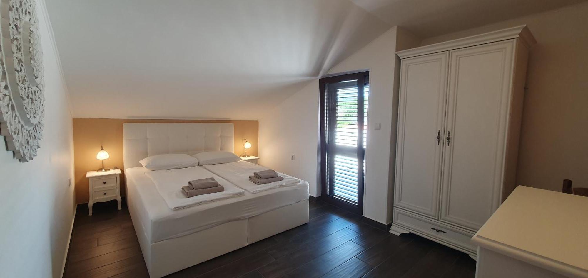 Apartments Marusic - Kristijan Lopar Exterior photo